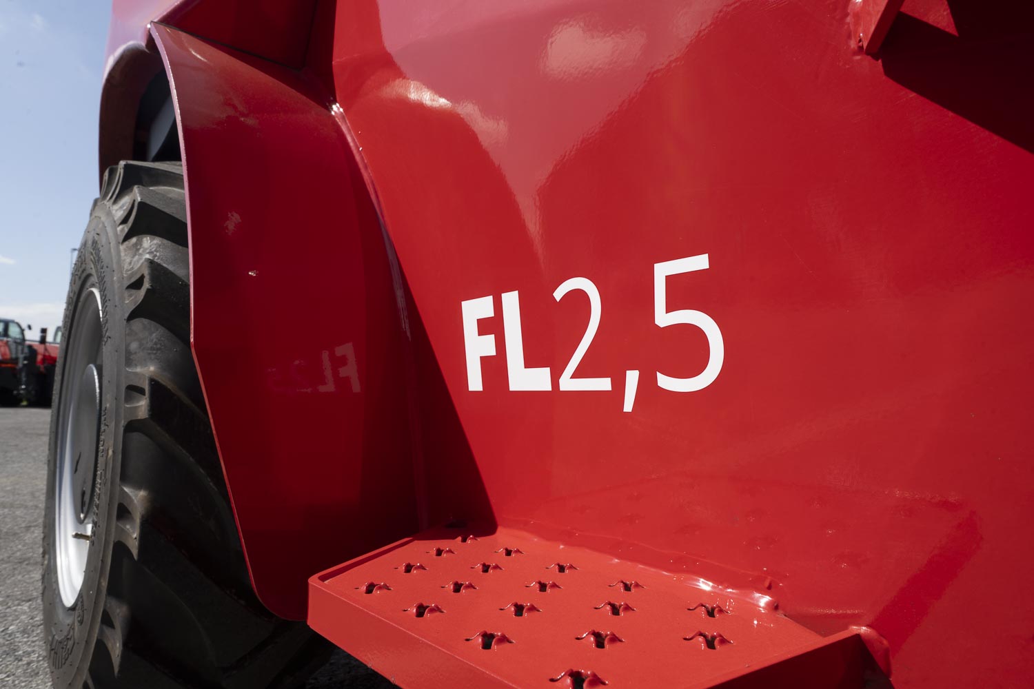 Magni FL 2.5A Rough Terrain Forklift — 2.5Ton - Image 9